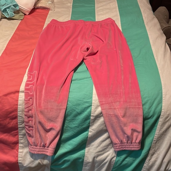 Pink Sweatpants - Picture 4 of 4